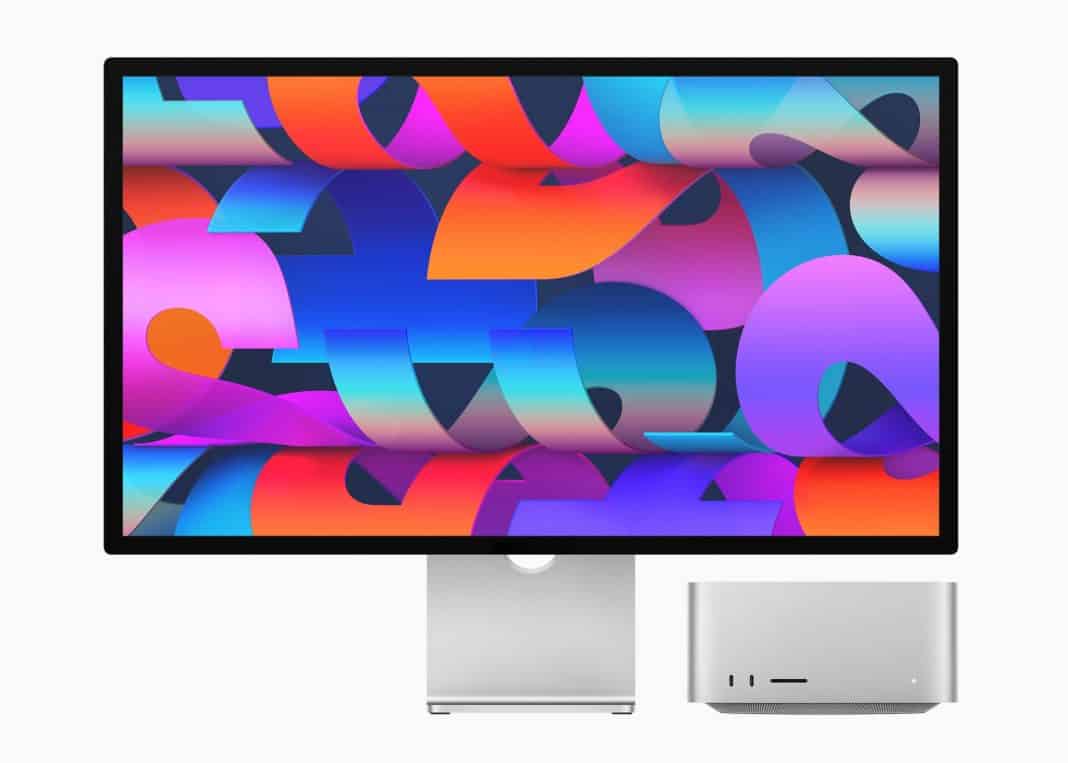 Studio Display 2025