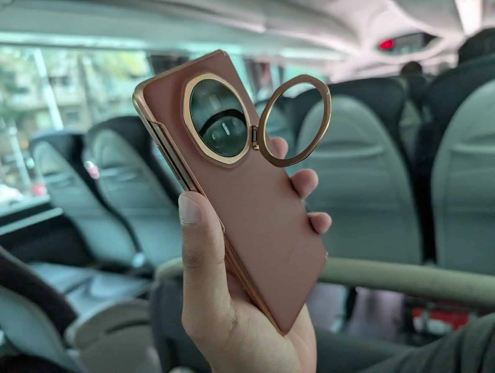 (review) honor magic v3: samsung encostada à parede! Honor Magic V3 - Castanho
