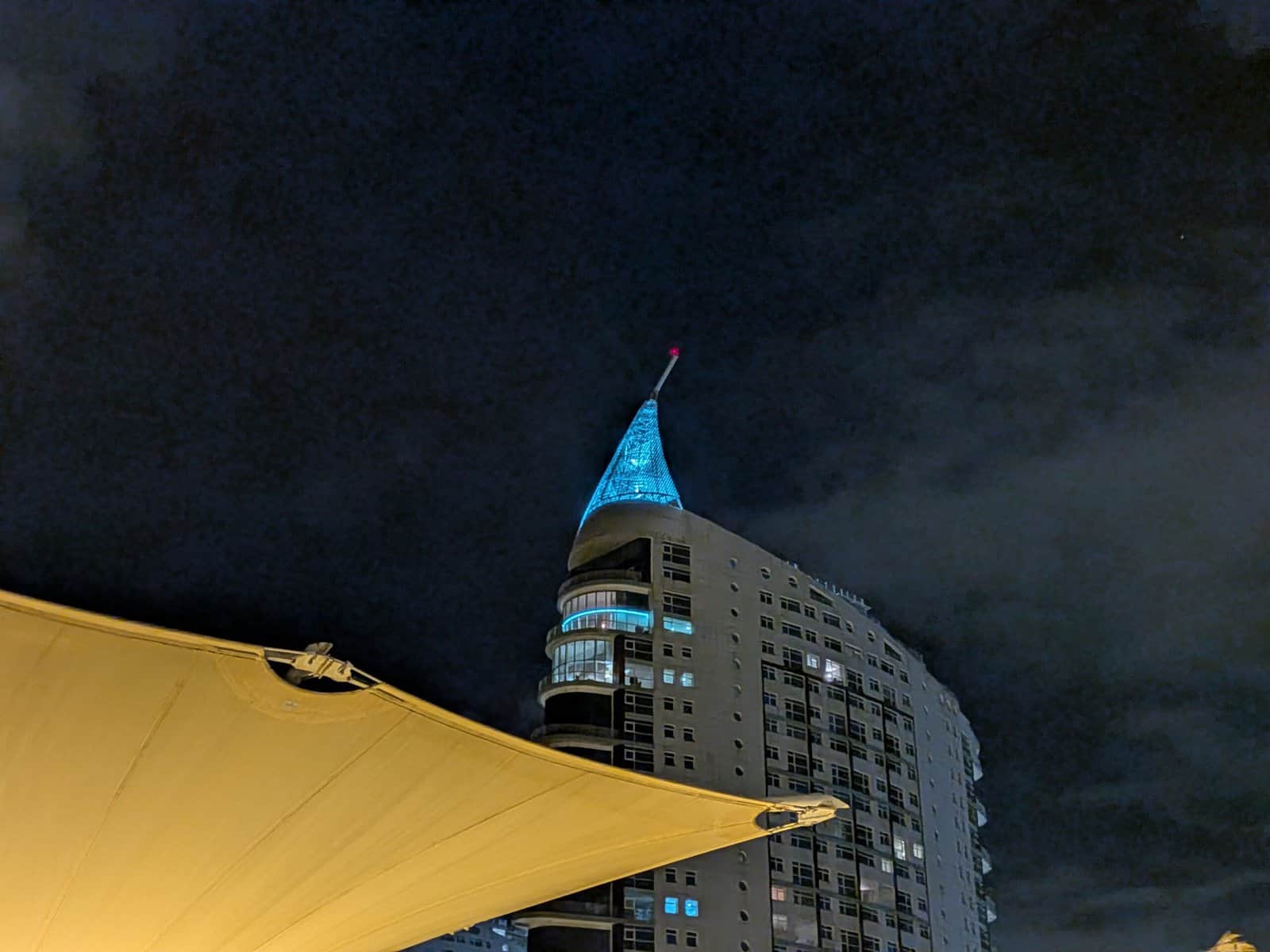 pixel 9a review: o que vale o novo gama média da google? pixel 9a review: o que vale o novo gama média da google?